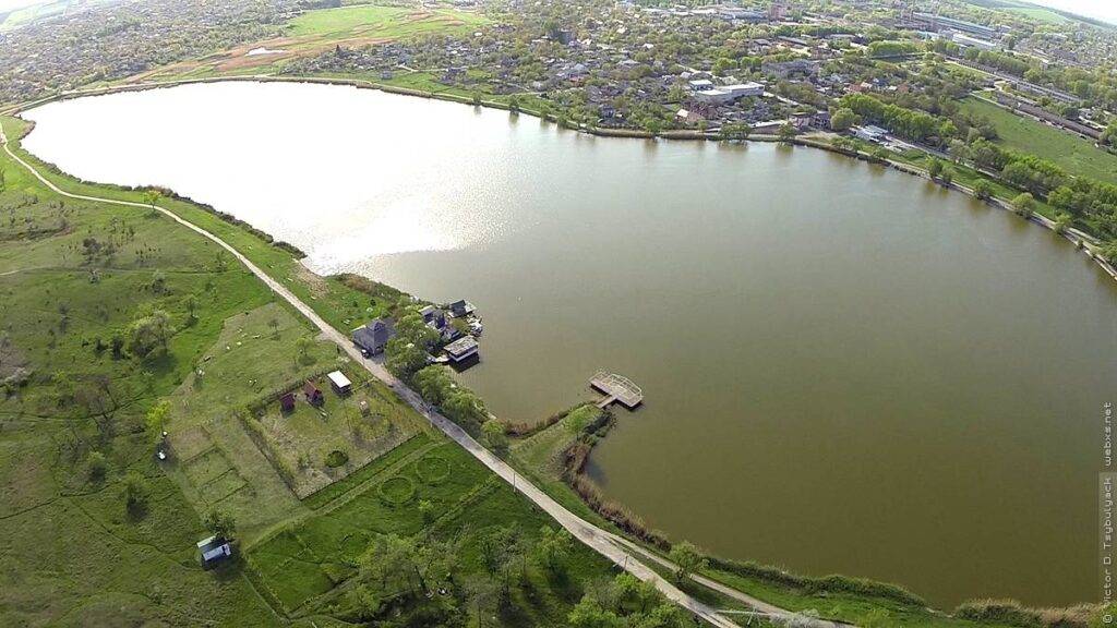 Городское озеро